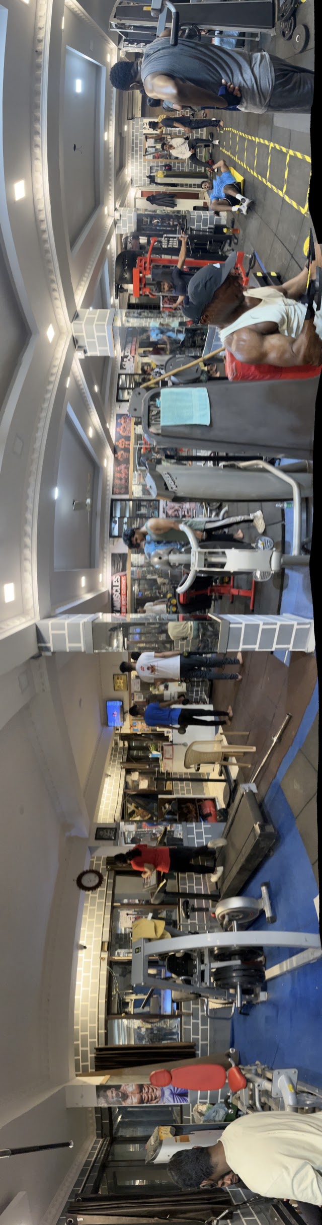 Muscle Mechanic Unisex Gym and fitness centre