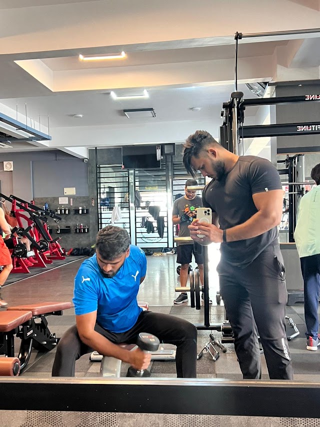 [Tone & transform] freelance personal trainer (Certified)