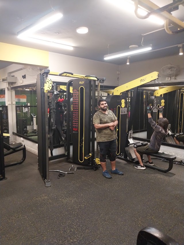 Madbody Fitness Studio