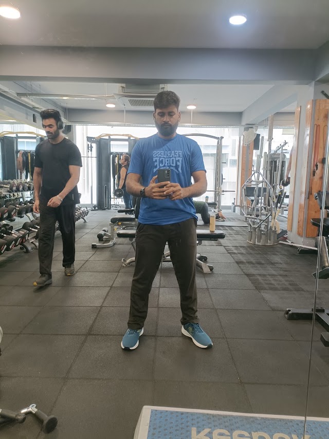Raghu Personal Trainer