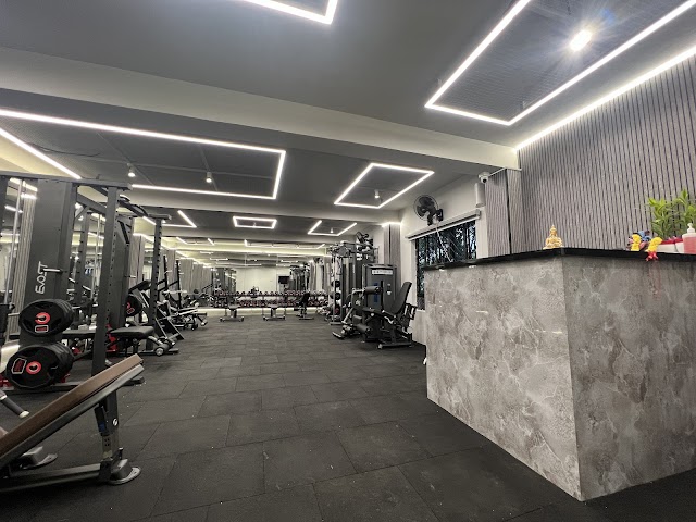 LIMITLESS FITNESS GYM